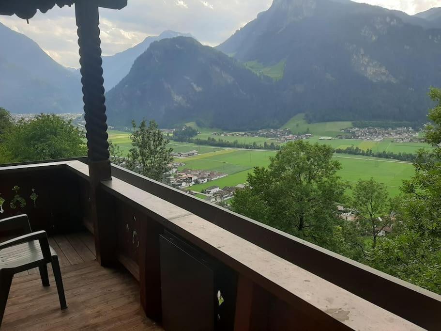 Alpine Cottage With Exceptional View Майерхофен Екстериор снимка